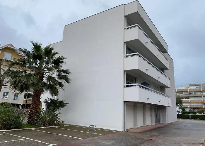 アパート A Avec Parking, Wifi Et Acces Direct - Fr-1-374-219 *