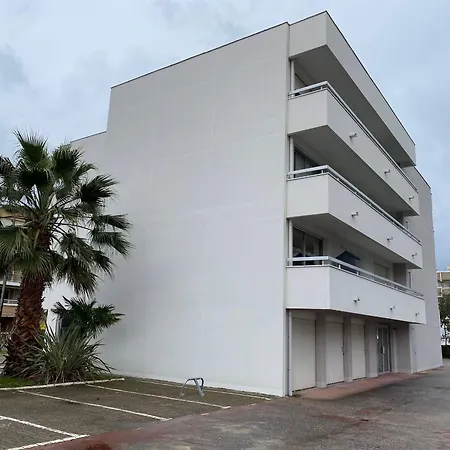 Apartment A Avec Parking, Wifi Et Acces Direct - Fr-1-374-219 *