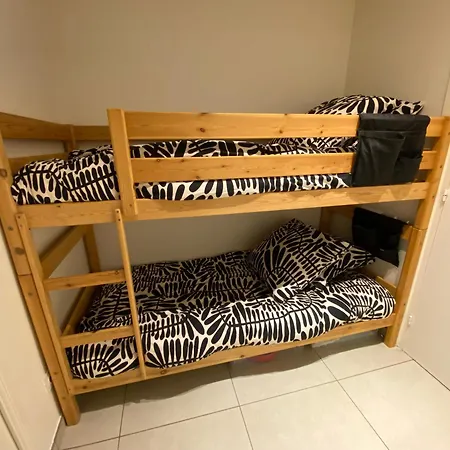 A Avec Parking, Wifi Et Acces Direct - Fr-1-374-219 Apartman *