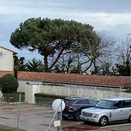 Apartment A Avec Parking, Wifi Et Acces Direct - Fr-1-374-219