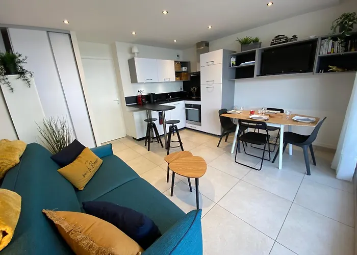 Apartment A Avec Parking, Wifi Et Acces Direct - Fr-1-374-219